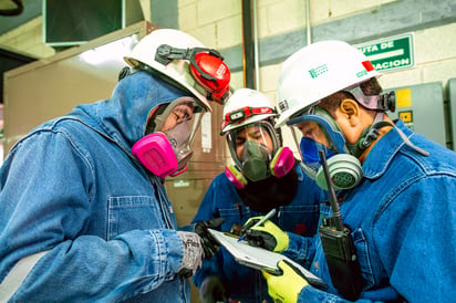 En 2021, la unidad Química del Rey y el Proyecto Centauro Profundo de Minera Penmont obtuvieron el reconocimiento Casco de Plata. (CORTESÍA)