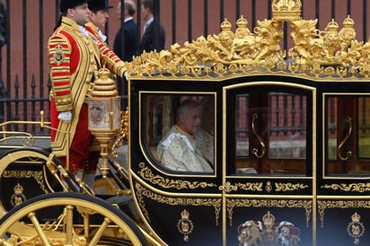 El rey Carlos III encabezó una procesión. (EFE)