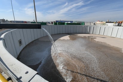 La Norma Oficial Mexicana establece los límites permisibles de contaminantes en las descargas de aguas residuales.