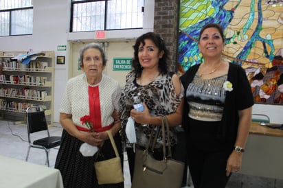 Lucila Castro de Rosales, Marycarmen Rosales Castro y Blanca Domínguez Rocha (CORTESÍA)