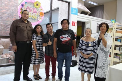 Arturo Lazalde, Mirna Soraya Salas Díaz, José Legaspy , Horacio Ontiveros, Irma Leyva Ramos y Adela Esparza Originales (CORTESÍA)