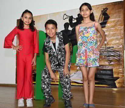 Renata, Sebastián y Anel.