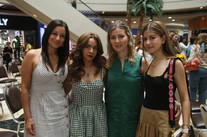 Martha, Adelu, Karla y Victoria (EL SIGLO DE TORREÓN/VAYRON INFANTE)