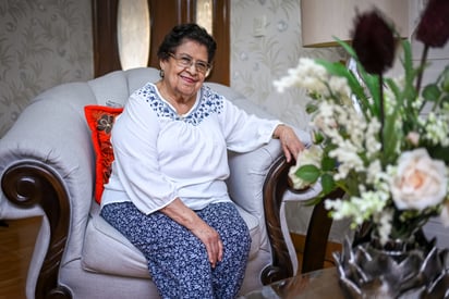 María de los Ángeles Aguirre celebró feliz
su cumpleaños (EL SIGLO DE TORREÓN/EDDIE RUIZ)