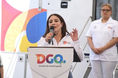Irasema Kondo Padilla, secretaria de Salud de Durango, informó el tema de las residencias médicas en su visita a Gómez Palacio. (EL SIGLO DE TORREÓN)