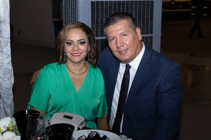 Brenda y Víctor.