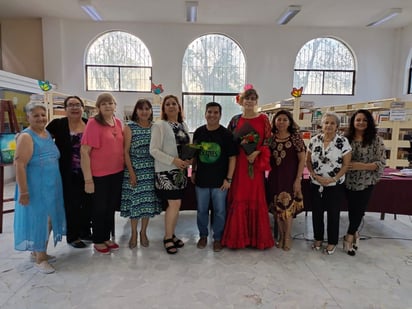 Sol de Reyes, Mary Lola Vázquez Álvarez, María Enriqueta Flores M., Patricia Taboada Reyes, Blanca Domínguez Rocha, José Legaspy, Brenda Edith González Flores, Mirna Soraya Salas Díaz, Irma Leyva Ramos, Alejandra Yadira Ortega Molina (CORTESÍA) 