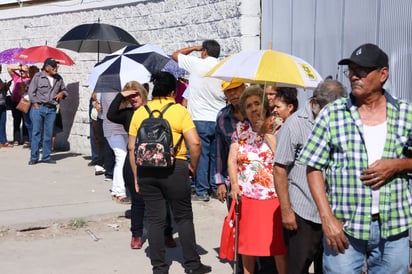 Los beneficiarios no pudieron recibir su recurso por falta de dinero tanto en el cajero como en las cajas.