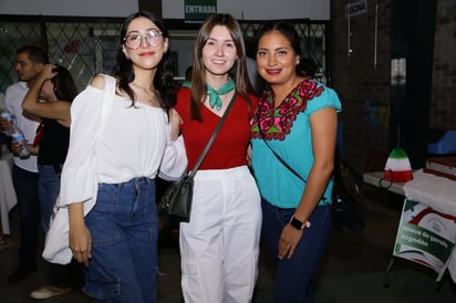 Lily Soto, Melanie Marín y Angie Barajas (EL SIGLO DE TORREÓN/ENRIQUE CASTRUITA)