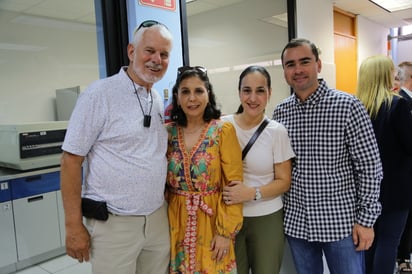 Walter Branson, Elsa Branson, Paty Reyes y Luis Olivares (EL SIGLO DE TORREÓN/ENRIQUE CASTRUITA)