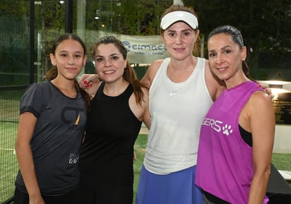 Ana Lía, Jimena, Lu e Isa (EL SIGLO DE TORREÓN/RAMÓN SOTOMAYOR)