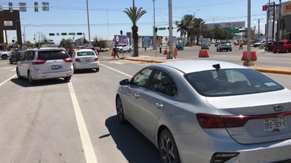 De nueva cuenta, se pide a los automovilistas emplear las nuevas rutas, que sustituyen el acceso por la Mónaco que fue cancelado. (FERNANDO COMPEÁN / EL SIGLO DE TORREÓN)