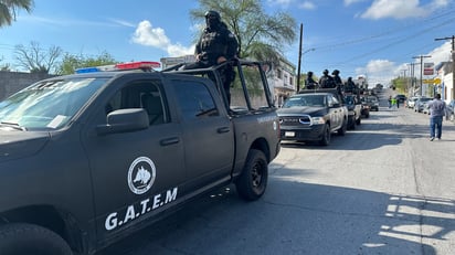 Corporaciones policiacas estatales, también en grandes contingentes, se sumaron al operativo. (Foto: SERGIO A. RODRÍGUEZ / EL SIGLO COAHUILA)