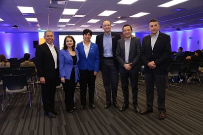 Rodrigo Ponce Díaz, Anabel Parada Castañeda, Elva Esthela González Elizondo, Eduardo Arrambide, Crisantos Martínez y Frederic Balp.