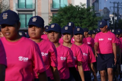 La actividad se realiza en coordinación con el sistema DIF Torreón. (Foto: VAYRON INFANTE / EL SIGLO DE TORREÓN)