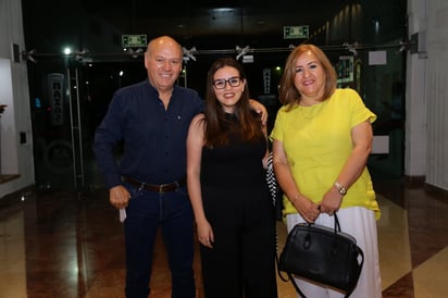 Eduardo Fernández, Idalia Ramos y Eva Fernández (EL SIGLO DE TORREÓN/ENRIQUE CASTRUITA)
