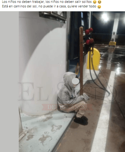 La imagen del menor, compartida en redes sociales, conmovió e impactó a los usuarios.