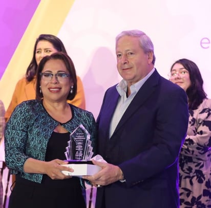 A través de iniciativas como este premio, se busca inspirar y desarrollar a las siguientes generaciones de mujeres jóvenes. (CORTESÍA)