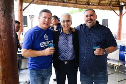 Víctor Marrufo, Antonio Santillán y Mauricio Gaillard (EL SIGLO DE TORREÓN/ENRIQUE CASTRUITA)