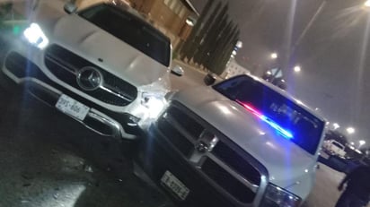 Trató de darse a la fuga al momento de la detención y chocó contra una patrulla. (ESPECIAL)