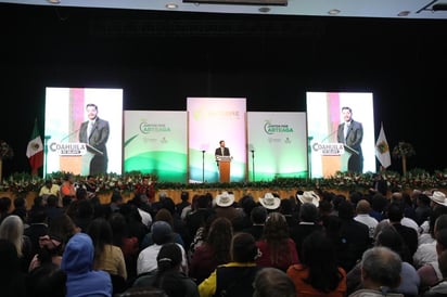 Durante la presentación, el Alcalde expresó su agradecimiento a la comunidad por su apoyo continuo y reafirmó su compromiso con la transparencia, participación ciudadana y la mejora constante.