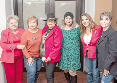 Rosalinda Rodríguez, Silvia Gómez, Natalia Hernández de Córdova, Flor Rentería y Nancy
Pámanes.