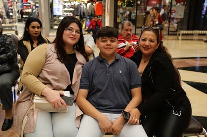 Fabiola y Josafat Ramos, y Myrna Vázquez (EL SIGLO DE TORREÓN/ENRIQUE CASTRUITA)