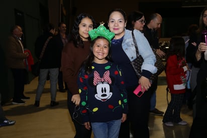 Matilde Ramírez, Olivia Ramírez y Sofía del Río (EL SIGLO DE TORREÓN/ENRIQUE CASTRUITA)