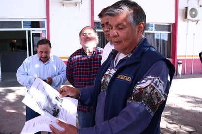 La dependencia del gobierno federal se ha mantenido hermética también en cuanto a brindar datos a organismos civiles, ejidales y cámaras empresariales sobre porqué la presa Lázaro Cárdenas .