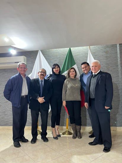 Francisco Medellín, Juan S. Morales, Patricia Bollain y Goytia, Patricia
Garza, Enrique Villavicencio y Edgardo Torres.