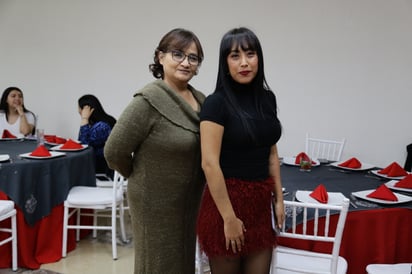 Rebeca Guerrero y Ana Isabel Najera (EL SIGLO DE TORREÓN/ENRIQUE CASTRUITA)