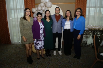 Esther Morales, Esther Vázquez, Elizabeth Morales, Héctor Luján, Isabel Luján y Ana Isabel Zarzar (EL SIGLO DE TORREÓN/ENRIQUE CASTUITA)