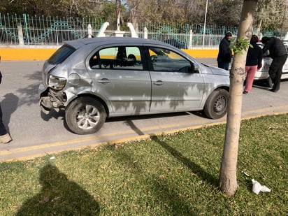 Aparatoso accidente vial registrado en Lerdo.