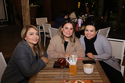 Elide Acosta, Rosalba Rodríguez y Tania López (EL SIGLO DE TORREÓN/ENRIQUE CASTRUITA)