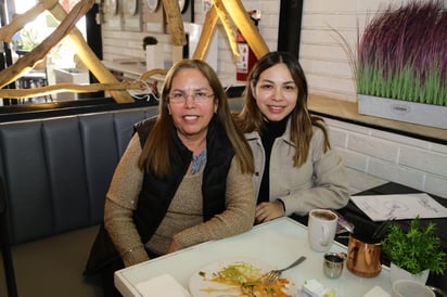 Martina Medrano y Mayra Rangel (EL SIGLO DE TORREÓN /ENRIQUE CASTRUITA)