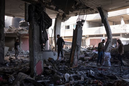 Secuelas de un bombardeo en Rafah. (AP)