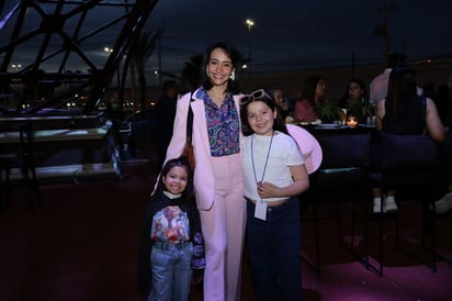 Blanca Holguin, Angelica Martinez y Lorena (EL SIGLO DE TORREÓN / ENRIQUE CASTRUITA)Ramirez.