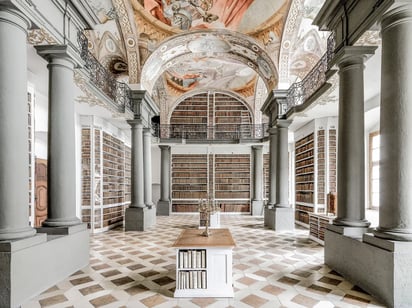 Biblioteca de San Emerano. Foto: Massimo Listri/National Geographic