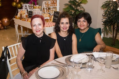 Carmelita Herrera, Lorena Badilla y Judith Osorio (EL SIGLO DE TORREÓN / ENRIQUE CASTRUITA)