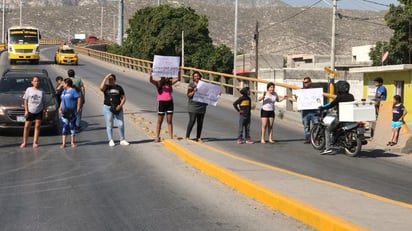 Madres se manifiestan para exigir seguridad. 