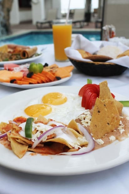 Los huéspedes de los hoteles Posada del Río disfrutan de desayuno incluido.