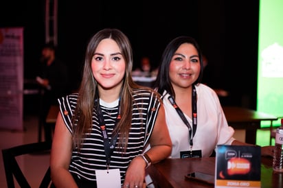 Melissa Méndez y Evelyn Hernández (EL SIGLO DE TORREÓN / ENRIQUE CASTRUITA)