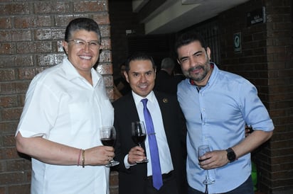 Gerardo Martín, Juan José Gutiérrez e Iván Lavín (EL SIGLO DE TORREÓN / FERNANDO COMPEÁN)