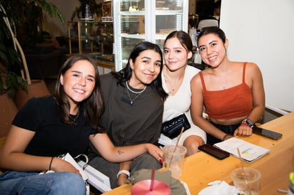 Huguette Olimpia, Dania Martínez, Valeria Kury y Zayde Uc (EL SIGLO DE TORREÓN / ENRIQUE CASTRUITA)