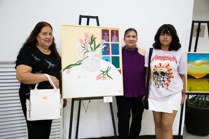 Martha Martínez, Martha Herrera y Gloria Rosales (EL SIGLO DE TORREÓN / ENRIQUE CASTRUITA)