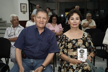 Jaime Cervantes y Cristina Castellanos (EL SIGLO DE TORREÓN / GABRIEL ESCOBAR)