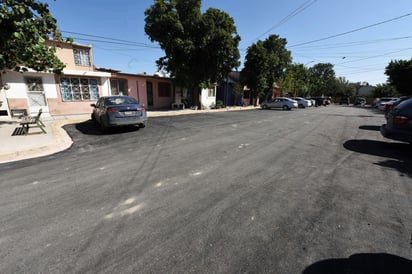 Vecinos del sector hicieron algunas otras peticionesa las autoridades, como la atención de áreas verdes. (EL SIGLO DE TORREÓN)