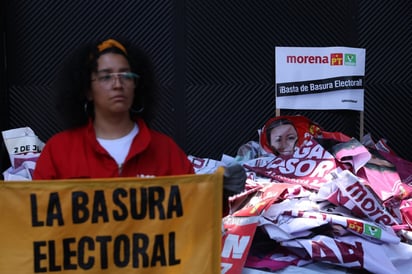 Protesta contra la basura electoral. (ARCHIVO)