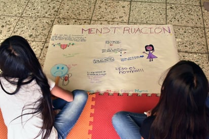 El colectivo mexicano Sembradoras se enfoca en llevar educación menstrual a niñas del estado de Jalisco. Imagen: Leslie Zepeda