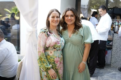 Karla y Estrella (EL SIGL DE TORREÓN / GABRIEL ESCOBAR)